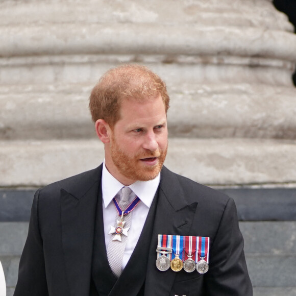 Le prince Harry et Meghan Markle - Les membres de la famille royale et les invités lors de la messe du jubilé, célébrée à la cathédrale Saint-Paul de Londres le 3 juin 2022 