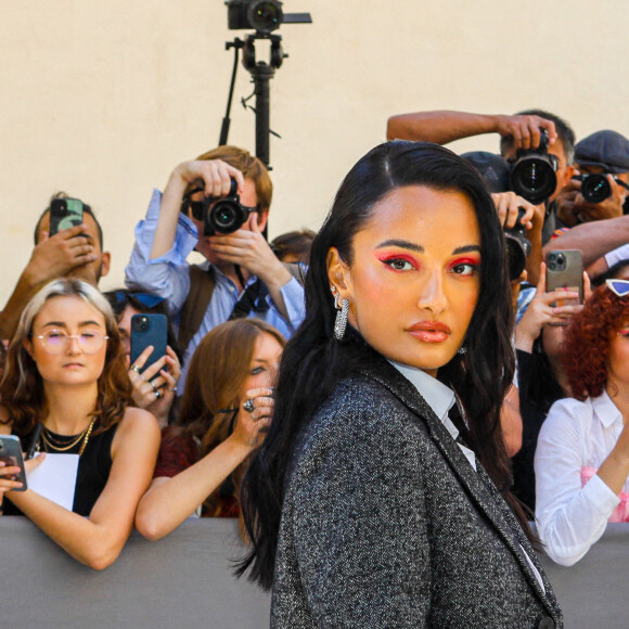 Amina Muaddi arrive au défilé de mode Haute-Couture automne-hiver 2022-2023 "Christian Dior" à Paris, France, le 4 juillet 2022. © Veeren-Clovis/Bestimage 