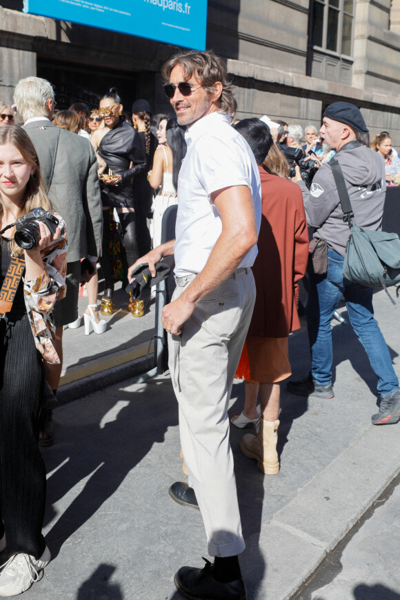Lee Pace - Arrivée au défilé de mode Haute-Couture automne-hiver 2022-2023 "Schiaparelli" à Paris, le 4 juillet 2022. © Veeren-Christophe Clovis / Bestimage