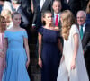 La reine Letizia d'Espagne, La princesse Leonor et L'infante Sofia d'Espagne - La famille royale d'Espagne arrive à la cérémonie de remise des prix "Princess of Girona Foundation" à Barcelone le 4 juillet 2022. 