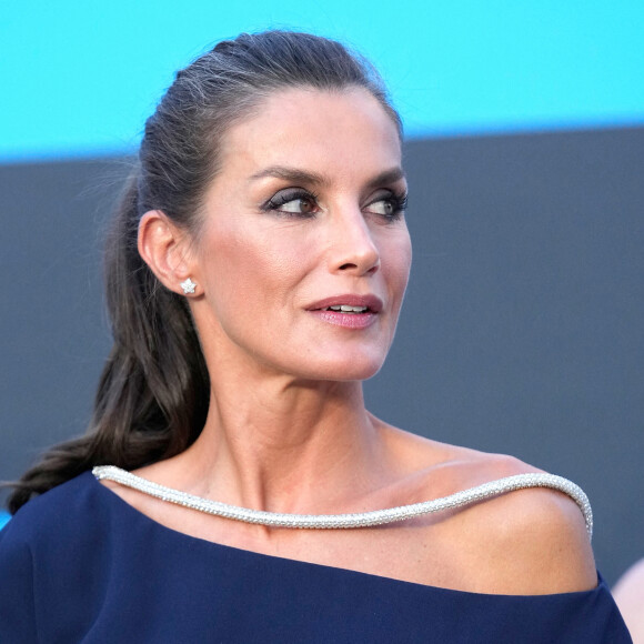 La reine Letizia d'Espagne - La famille royale d'Espagne arrive à la cérémonie de remise des prix "Princess of Girona Foundation" à Barcelone. 
