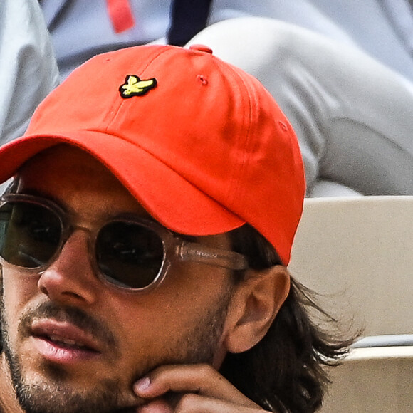 Maëva Coucke (Miss France 2018) et son compagnon François Bonifaci en tribunes lors des Internationaux de France de tennis de Roland Garros à Paris, France, le 25 mai 2022. © Matthieu Mirville/Zuma Press/Bestimage