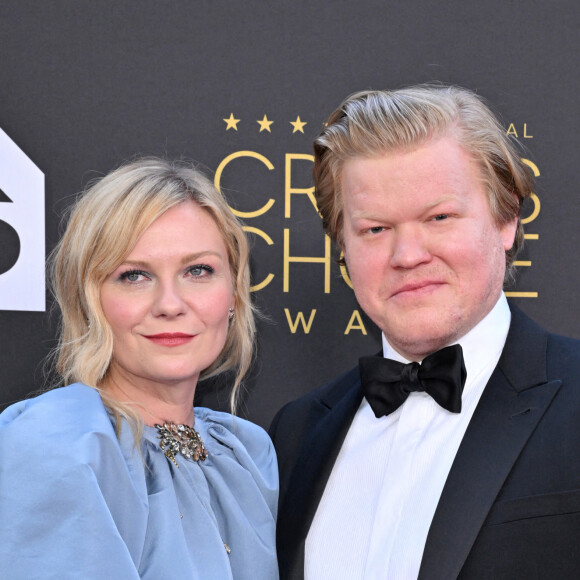 Kirsten Dunst and Jesse Plemons - Photocall de la 27ème édition des Critics Choice Awards à Los Angeles le 13 mars 2022.