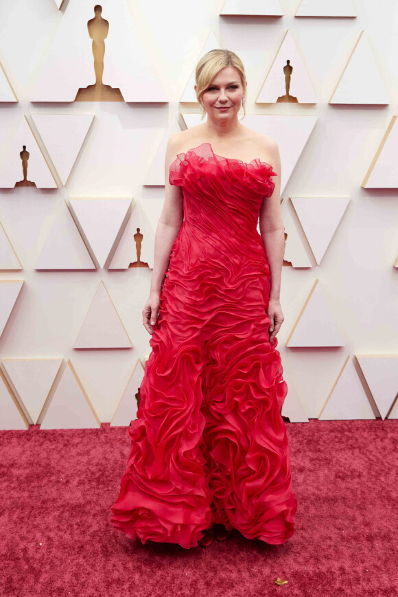 Kirsten Dunst lors de la 94ème édition de la cérémonie des Oscars au théâtre Dolby, à Los Angeles, Californie, Etats-Unis, le 27 mars 2022.