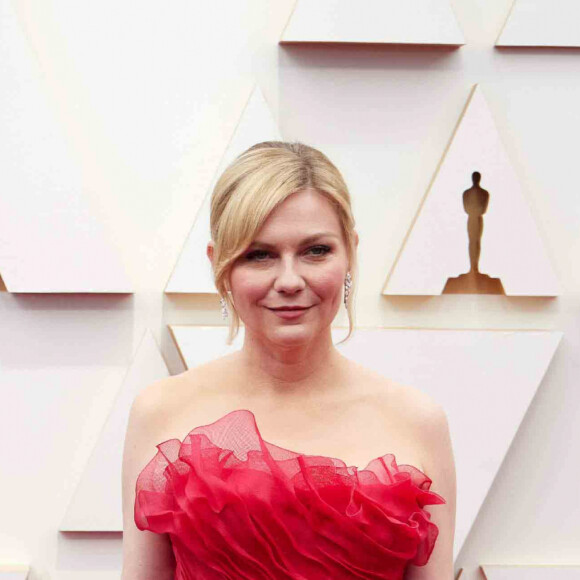 Kirsten Dunst lors de la 94ème édition de la cérémonie des Oscars au théâtre Dolby, à Los Angeles, Californie, Etats-Unis, le 27 mars 2022.