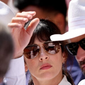 Nolwenn Leroy et son compagnon Arnaud Clément dans les tribunes lors des Internationaux de France de Tennis de Roland Garros 2022. Paris, le 5 juin 2022. © Dominique Jacovides/Bestimage 