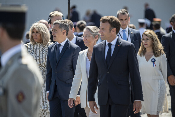 La première dame Brigitte Macron, Gérald Darmanin, ministre de l'Intérieur et des Outre-mer, Elisabeth Borne, Première ministre - Le président Emmanuel Macron lors du défilé militaire du 14 Juillet à Paris. © Eliot Blondet / Pool / Bestimage 