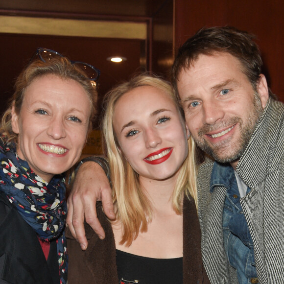 Alexandra Lamy, Chloé Jouannet et son père Thomas Jouannet - Représentation de la pièce "Les Monologues du Vagin" au théâtre le Comédia à Paris le 12 mars 2018. © Guirec Coadic/Bestimage