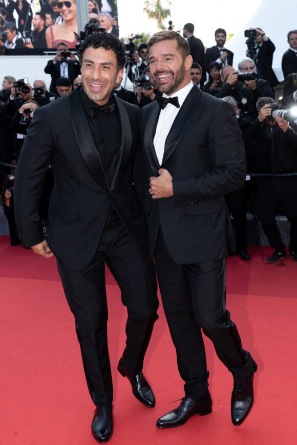 Jwan Yosef et son mari Ricky Martin - Montée des marches du film " Elvis " lors du 75ème Festival International du Film de Cannes. Le 25 mai 2022 © Cyril Moreau / Bestimage 