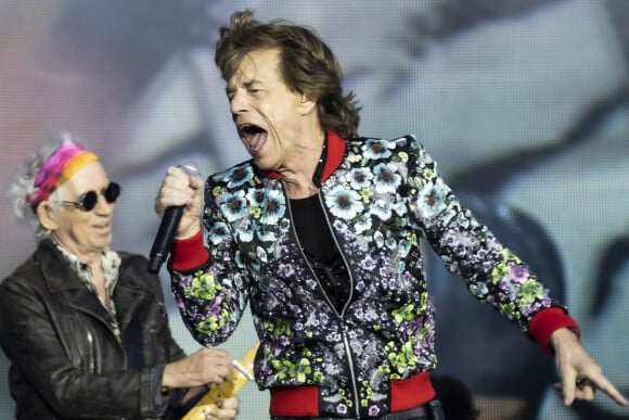 Keith Richards, Mick Jagger - Les Rolling Stones en concert à l'hippodrome de Longchamp. Paris, le 23 juillet 2022. © Jack Tribeca / Bestimage