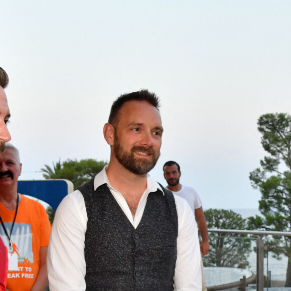 Exclusif - Les membres du groupe Queen Machine, la princesse Stéphanie de Monaco et son fiis Louis Ducruet durant la traditionnelle soirée d'été de Fight Aids Monaco au Sporting Club de Monaco, le 23 juillet 2022 © Bruno Bebert/Bestimage