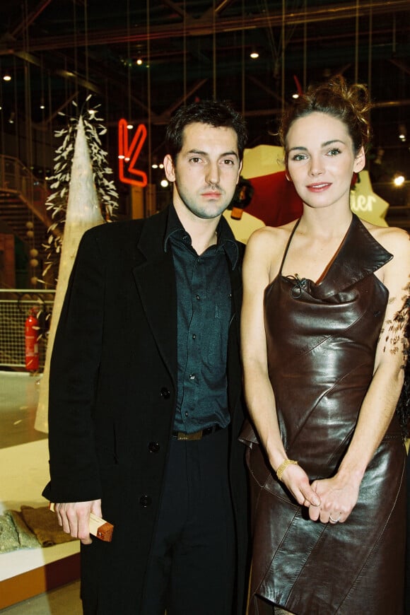 Archive - Les Sapins de la Mode Paris 2000 Frederic Diefenthal et Claire Keim