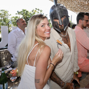 Exclusif - Stéphane Gurov, Thibault Garcia et sa compagne Jessica Thivenin (Les Marseillais) - Hublot fête l'arrivée de la nouvelle Big Bang Unico à la boutique de Saint-Tropez au restaurant Verde Beach à Ramatuelle, Côte d'Azur, France, le 12 juillet 2022. © Luc Boutria/Nice Matin/Bestimage