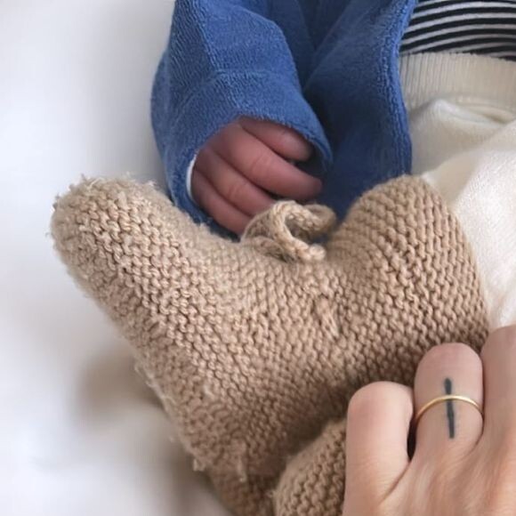 Lou Doillon a dévoilé une photo de son bébé en story Instagram