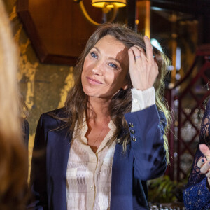 Laura Smet - Remise du prix littéraire "La Closerie des Lilas" à la Closerie des Lilas à Paris le 12 avril 2022. © Pierre Perusseau/Bestimage