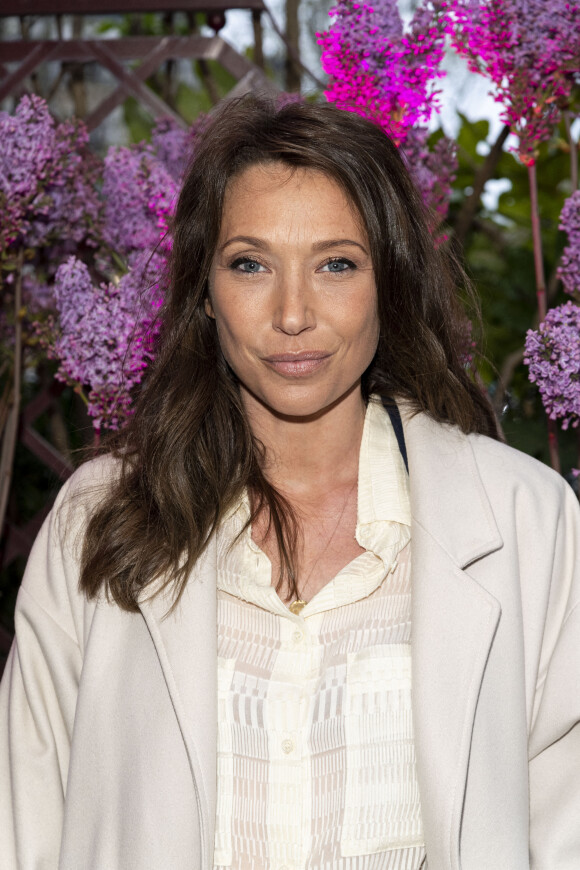 Laura Smet - Remise du prix littéraire "La Closerie des Lilas" à la Closerie des Lilas à Paris le 12 avril 2022. © Pierre Perusseau/Bestimage