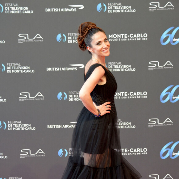 Fabienne Carat (longue robe en tulle noir Christophe Guillarmé, collier Helena Joy Paris) lors de la soirée d'ouverture du 60ème Festival de Télévision de Monte-Carlo au Grimaldi Forum à Monaco, le 18 juin 2021. Créé en 1961 par le Prince Rainier III de Monaco, le Festival de Télévision de Monte-Carlo présente, depuis plus d'un demi-siècle, les tendances du petit écran et anticipe les révolutions du secteur. © Bruno Bébert/Bestimage