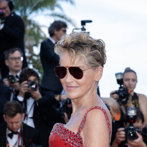 Sharon Stone - Montée des marches du film " Elvis " lors du 75ème Festival International du Film de Cannes. Le 25 mai 2022 © Olivier Borde / Bestimage 