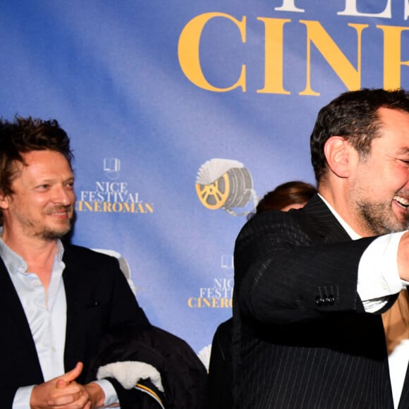 Frédéric Tellier, Gilles Lellouche et Gérard Depardieu lors de la soirée de clôture de la 3e édition du Festival Cinéroman à Nice, le 24 octobre 2021. © Bruno Bebert / Bestimage