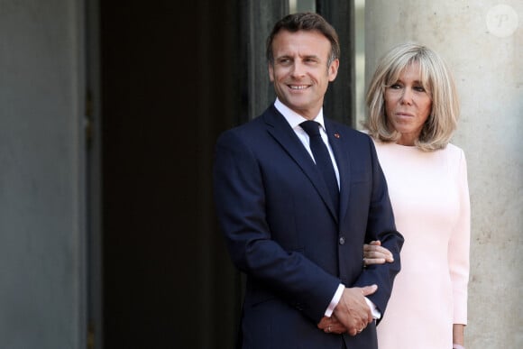 Emmanuel Macron et Brigitte Macron au palais de l'Elysée à Paris, le 18 juillet 2022. © Stéphane Lemouton/Bestimage