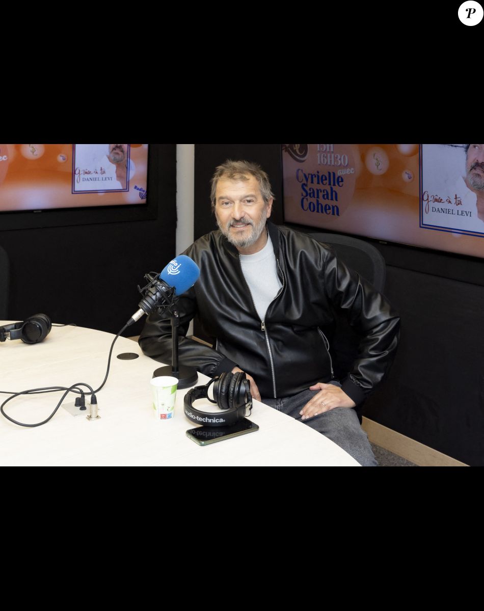 Exclusif - Daniel Levi - Daniel Lévi lors de l'enregistrement de l'émission "CS Cohen" sur Radio J à Paris. Le 28 février 2022 © Jack Tribeca / Bestimage