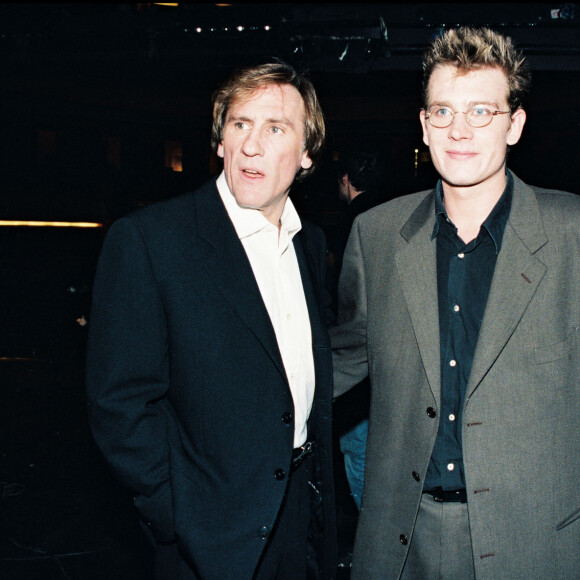 Archives - Gérard et Guillaume Depardieu lors d'une soirée en faveur de la lutte contre le sida, le 12 décembre 1996