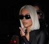 Exclusif - Kim Kardashian va dîner avec seur soeurs Khloe et Kylie et des amies au restaurant Giorgio Baldi à Santa Monica le 20 juillet 2022. 