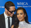Première sortie officielle pour Kim Kardashian et son compagnon Pete Davidson au dîner annuel des "Associations de Correspondants de la Maison Blanche" à l'hôtel Hilton à Washington