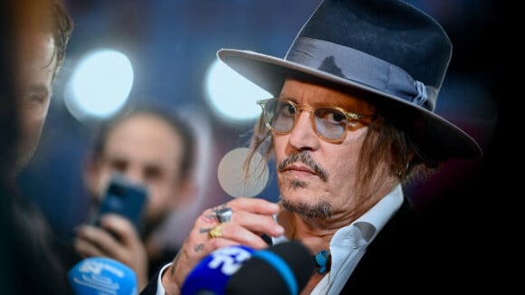 Johnny Depp signe un contrat à plusieurs millions en plein milieu de son procès contre Amber Heard
