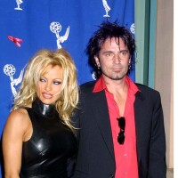 Tommy Lee entièrement nu : l'ex de Pamela Anderson casse internet avec son sexe, et choque son épouse !