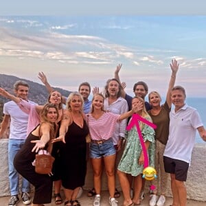 Valérie Damidot et ses enfants sont ensemble en vacances. @ Instagram / Valérie Damidot