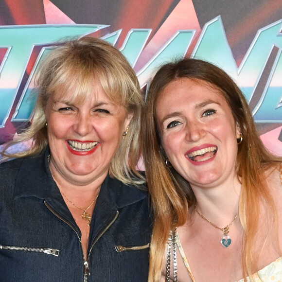 Valérie Damidot avec sa fille Roxanne - Avant-première du film "Thor Love and Thunder" au Grand Rex à Paris le 7 juillet 2022. © Coadic Guirec/Bestimage