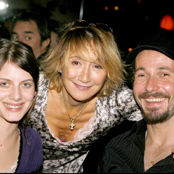 Julien Boisselier et Mélanie Laurent