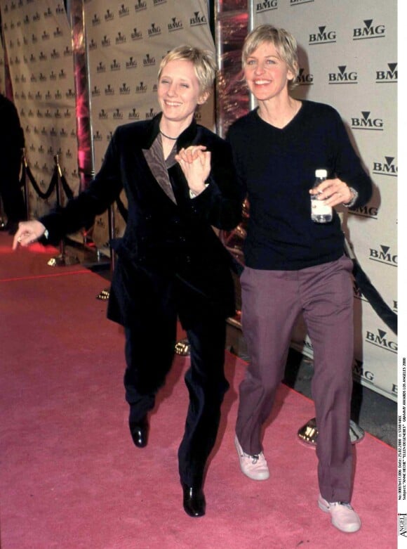 Anne Heche et Ellen DeGeneres - Grammy Awards à Los Angeles. 2000.