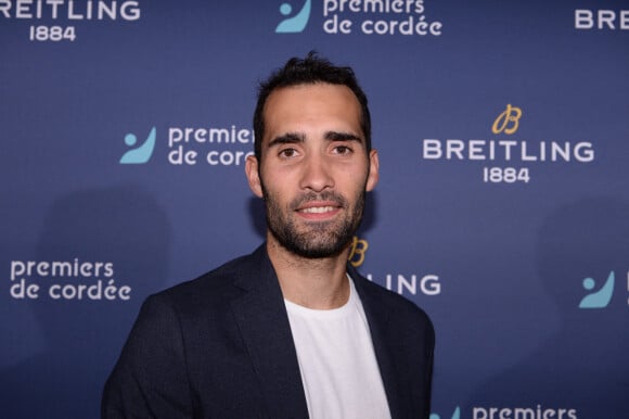 Exclusif - Martin Fourcade - Dîner de charité Breitling pour l'association "Premiers de cordée" à la Samaritaine à Paris le 8 octobre 2021. Lancement de la montre Superocean de 42 mm en édition limitée de 250 exemplaires,et dîner de charité et vente aux enchères caritative à La Samaritaine, sous le patronage de Breitling, pour récolter des fonds. Le menu de ce dîner unique a été préparé par un duo de chefs : le célèbre colombien J.Arbelaez et l'Italien D.Imbroisi. Attachées aux valeurs de générosité et de solidarité, l'association Premiers de Cordée et Breitling font désormais équipe pour aider les enfants hospitalisés via une pratique sportive adaptée. © Rachid Bellak / Bestimage