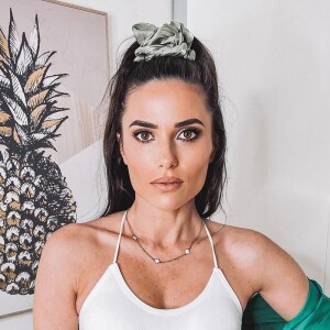 Capucine Anav sur Instagram