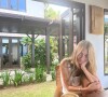Stella Belmondo en vacances à Bali.