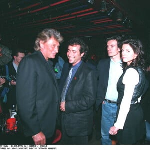 Johnny Hallyday, Caroline Barclay et Bernard Montiel au 4ème Bal Annuel des Caves du Roy