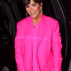 Kris Jenner - La famille Kardashian/Jenner se retrouve dans une boutique Ultra Beauty à West Hollywood pour le lancement d'une gamme de produits de Kylie le 24 août 2022. 