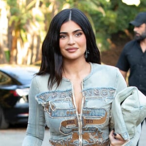 Kylie Jenner et sa fille Stormi à leur arrivée à l'événement 818 Tequila à Beverly Hills.