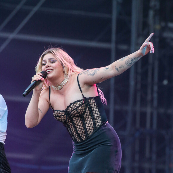 Louane lors de l'édition 2022 du Mainsquare Festival à Arras le 1 juillet 2022. © Stéphane Vansteenkiste / Bestimage 