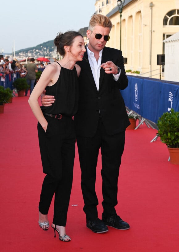 Jeanne Cherhal et Benjamin Biolay - People sur le tapis rouge lors du 36ème festival du film de Cabourg le 17 juin 2022. © Guirec Coadic / Bestimage