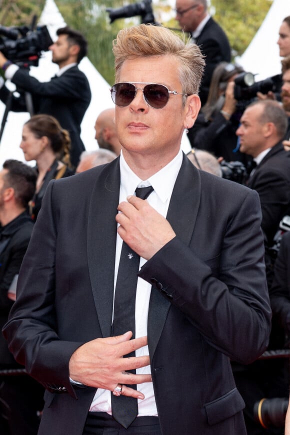 Benjamin Biolay - Montée des marches du film " Top Gun : Maverick " lors du 75ème Festival International du Film de Cannes. Le 18 mai 2022 © Olivier Borde / Bestimage 