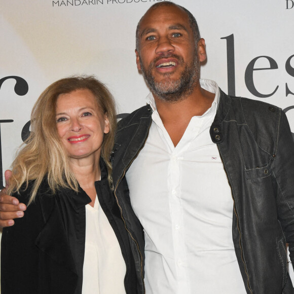 Valérie Trierweiler et son compagnon Romain Magellan - Avant-première du film "Les fantasmes" au cinéma Pathé Wepler à Paris. Le 24 juin 2021 © Coadic Guirec / Bestimage