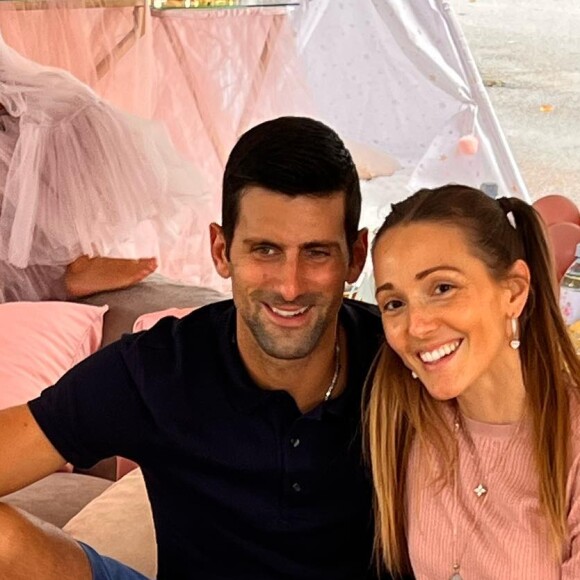 Novak Djokovic en famille pour les 5 ans de Tara.