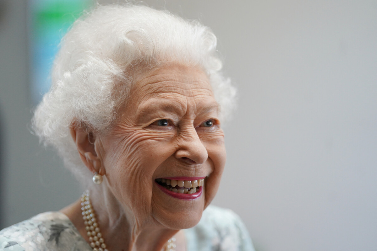 Photo : La reine Elizabeth II d'Angleterre lors de l'inauguration de l