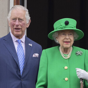 Le prince Charles, prince de Galles, La reine Elizabeth II d'Angleterre - Jubilé de platine de la reine Elisabeth II d'Angleterre à Bukingham Palace à Londres