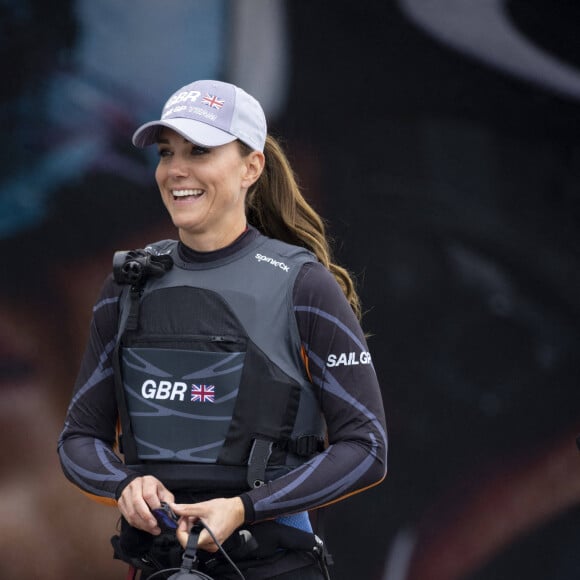 Kate Middleton, duchesse de Cambridge, rejoint le 1851 Trust et l'équipe Great Britain SailGP à Plymouth, le 31 juillet 2022.