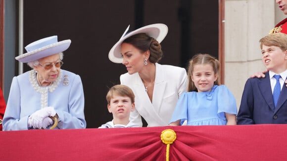 Elizabeth II au plus mal : Kate Middleton photographiée les traits tirés, loin de William