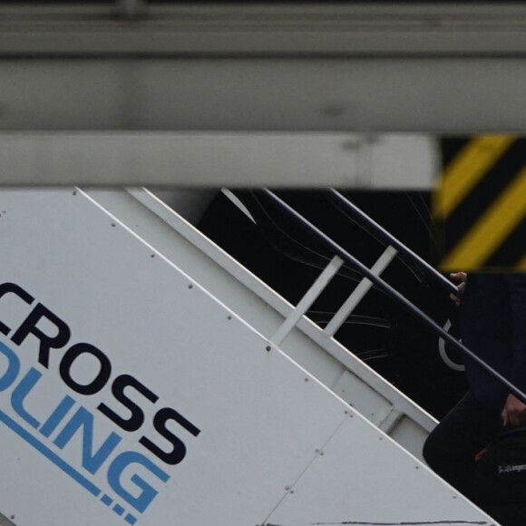 Le prince Harry, duc de Sussex, arrive à l'aéroport de Aberdeen, au lendemain du décès de la reine Elisabeth II d'Angleterre au château de Balmoral. Le 9 septembre 2022